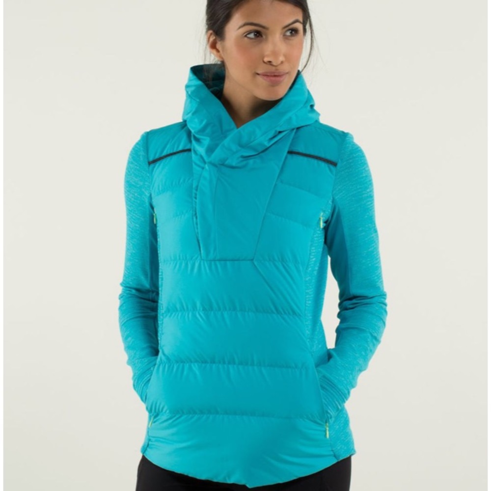 Lululemon Fluff Off Down Pullover Hoodie Size 4